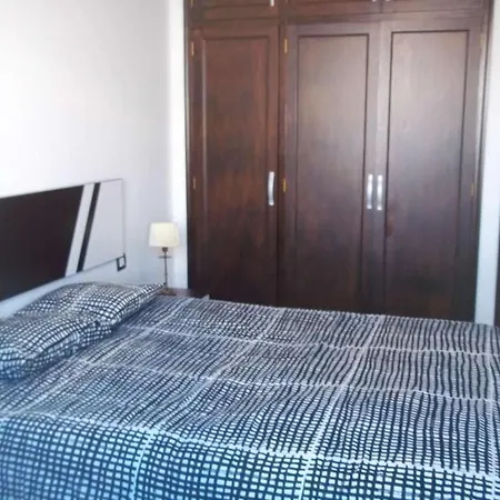 Puerto Del Carmen Sleeps 4 Wifi Апартаменти Пуерто-дель-Кармен