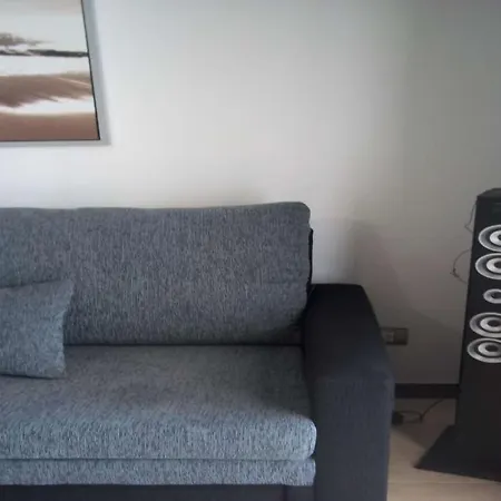 Puerto Del Carmen Sleeps 4 Wifi Апартаменти Пуерто-дель-Кармен